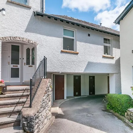 8 Kents Bank House * Grange-over-Sands