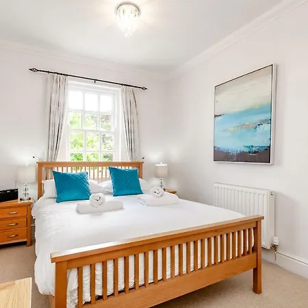 8 Kents Bank House Grange-over-Sands